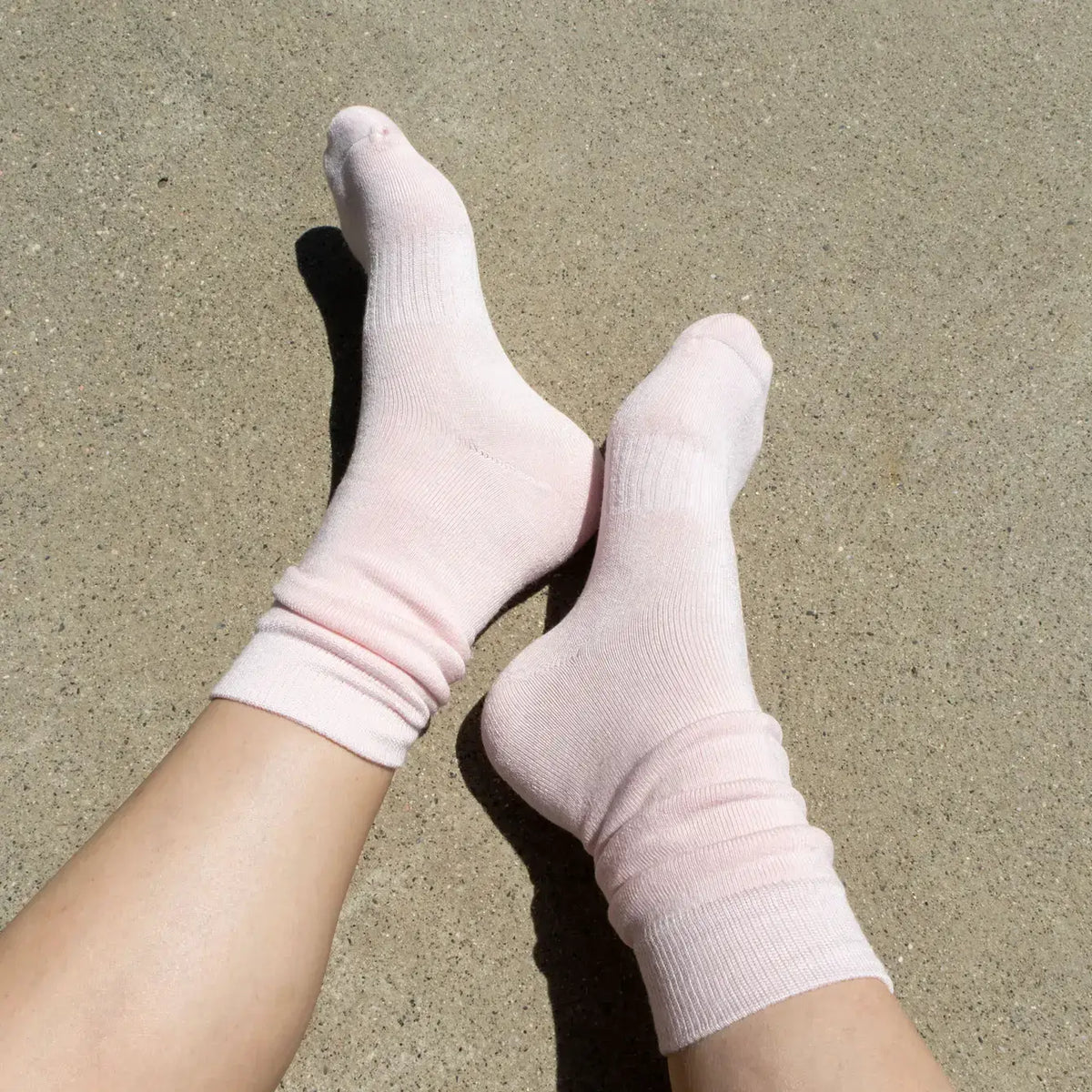 Bondoodle - Super-Soft Cozy Lounge Socks in Ballerina Pink