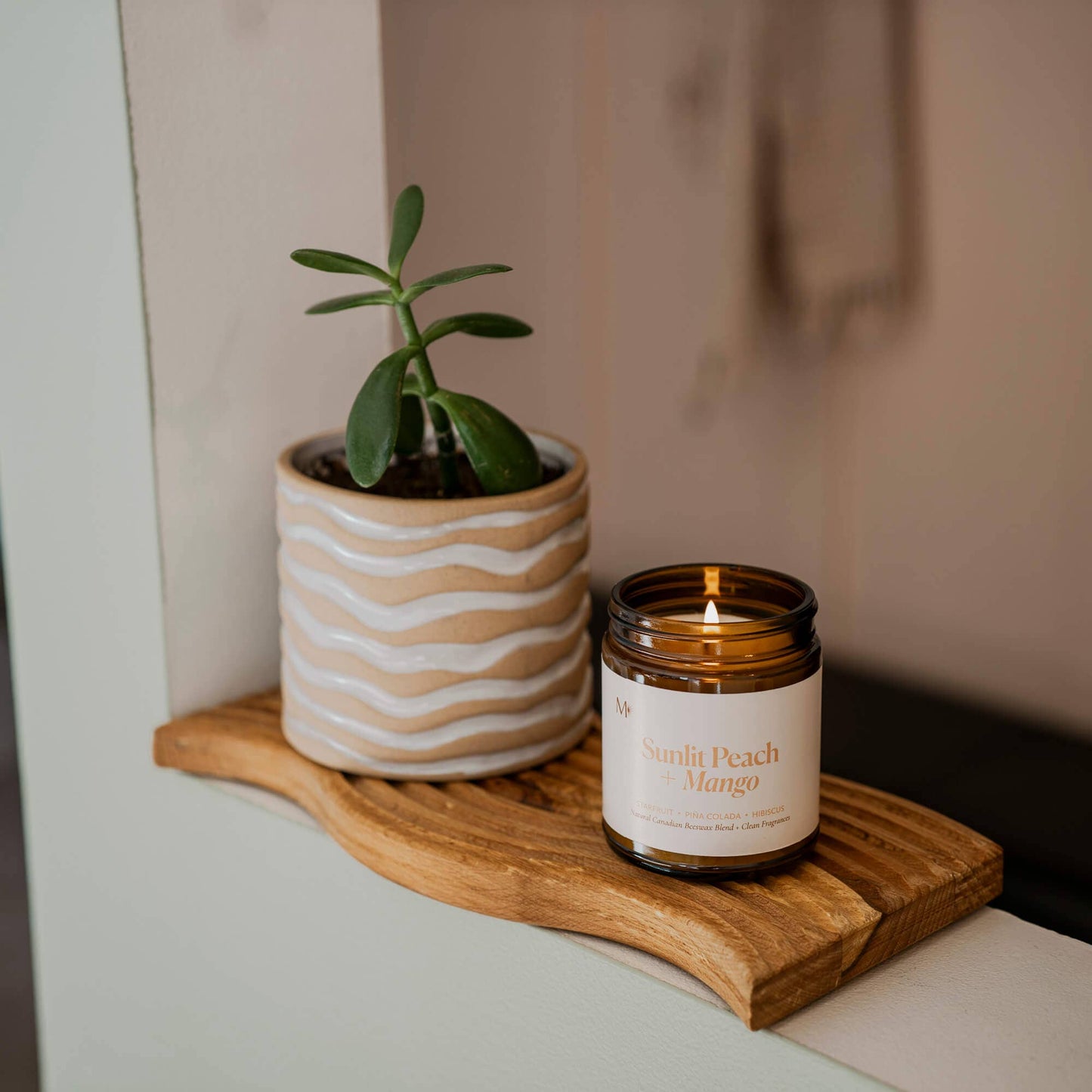 Sunlit Peach + Mango | Canadian Beeswax Candle